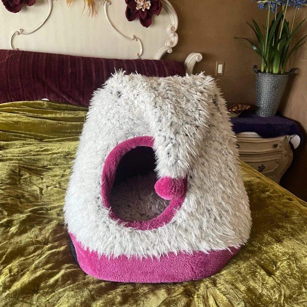 Cute Cat Bed